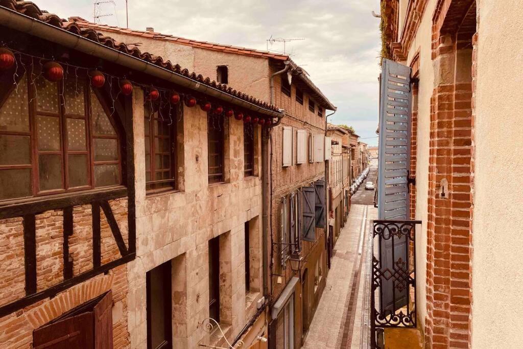 Tres Bel Appartement De 60M2 En Centre Ville Lavaur  Kültér fotó